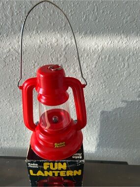 RadioShack vintage Red Fun Lantern - Retro Party Light
